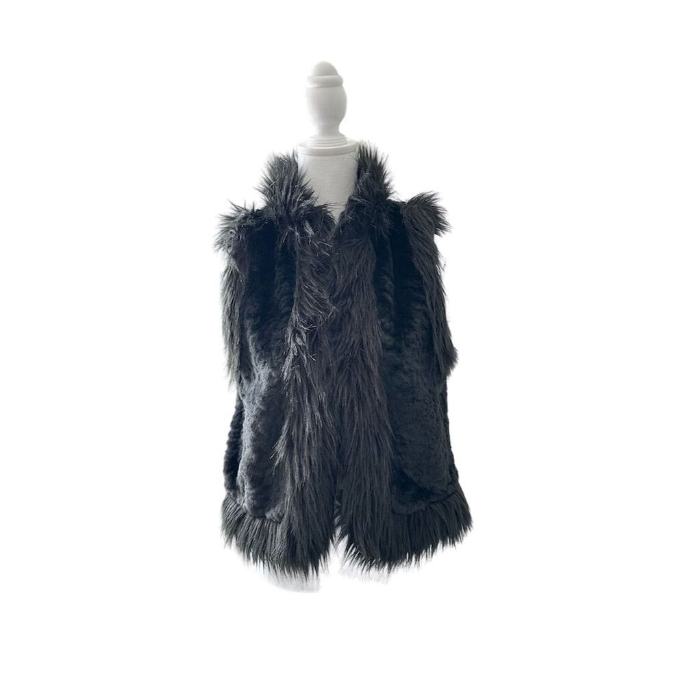 LOFT Women's Petite Faux Fur Vest Black Size Small Petite Sleeveless Casual